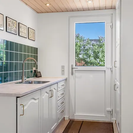 Naya - 500m From The Sea By Interhome